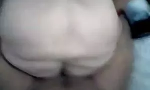 飽くなきブルネットの雌犬。 エッチ 動画 一徹