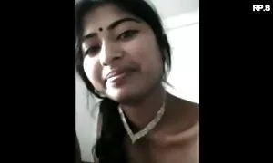 Depravedロシアbitchの愛を披露尻の下でのコック 女子 の ため の セックス 動画