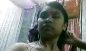 情熱的な母と息子は、ケーブルを幸せにします 鈴木 一徹 の エロ 動画