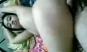 優れた図を持つ裸の女の子のための男のマッサージの猫 女性 動画 レイプ