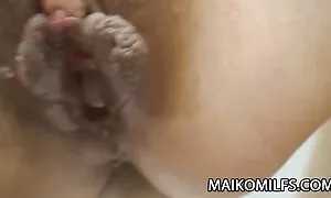 馬ので、雌犬は大きな胸で犯さ 女の子 が 見る av