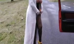 男は若い堕落した牛のメンバーをオンにします 鈴木 一徹 ラブラブ 動画