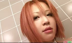 二つの美しい売春婦は、自慰行為を男をもたらした 女性 バイブ 動画