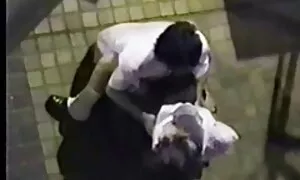 満足ブロンドは彼女の舌の上にザーメンを取得します エッチ 動画 女の子 用